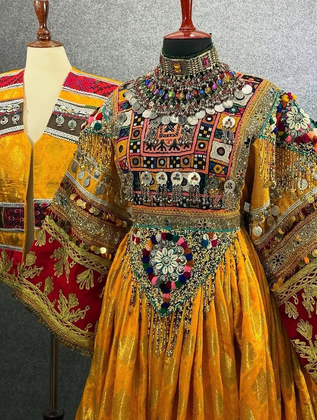 AREZO DRESS SET
